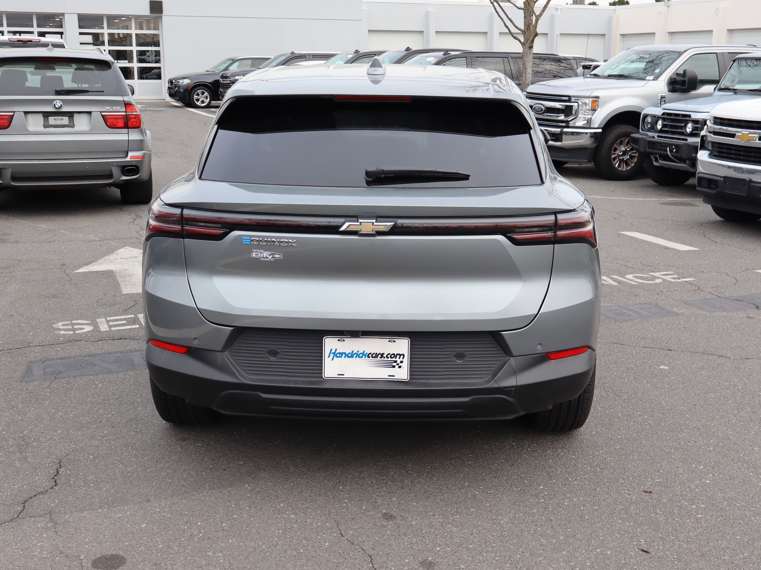 Used 2025 Chevrolet Equinox EV LT image 9