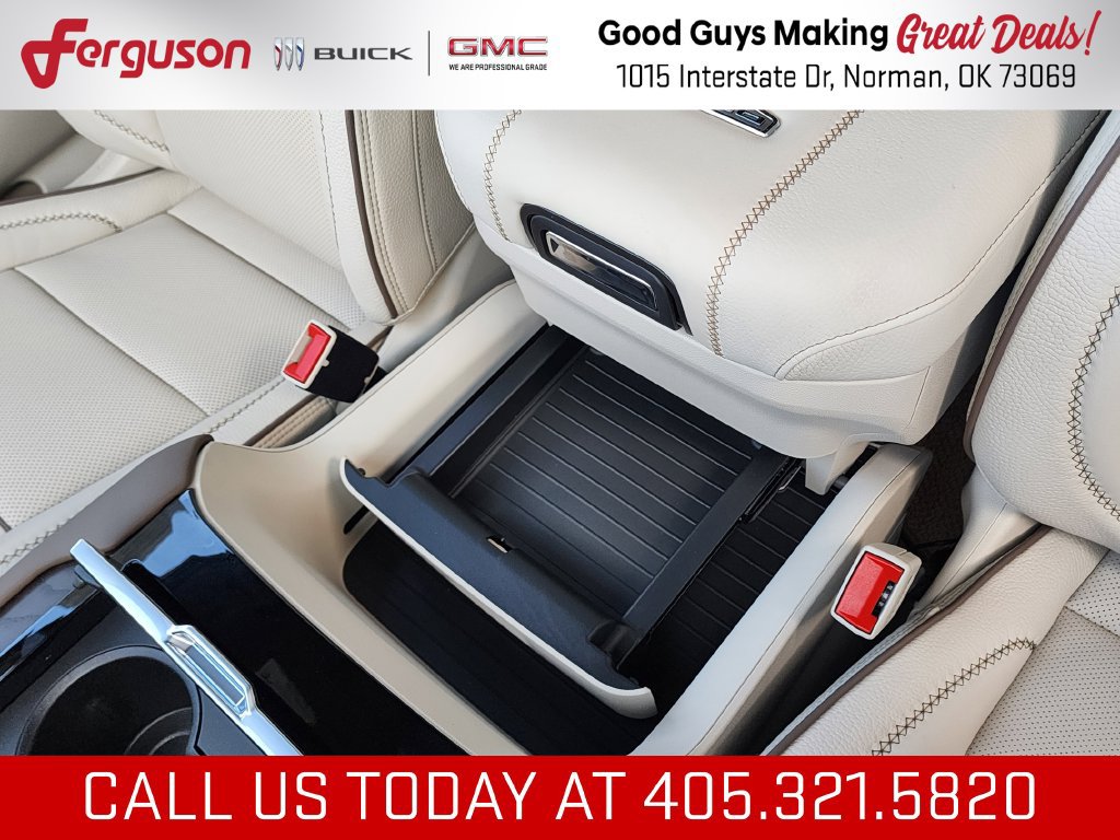 New 2026 GMC Yukon Denali w/ Denali Reserve Package AWD/4WD image 40