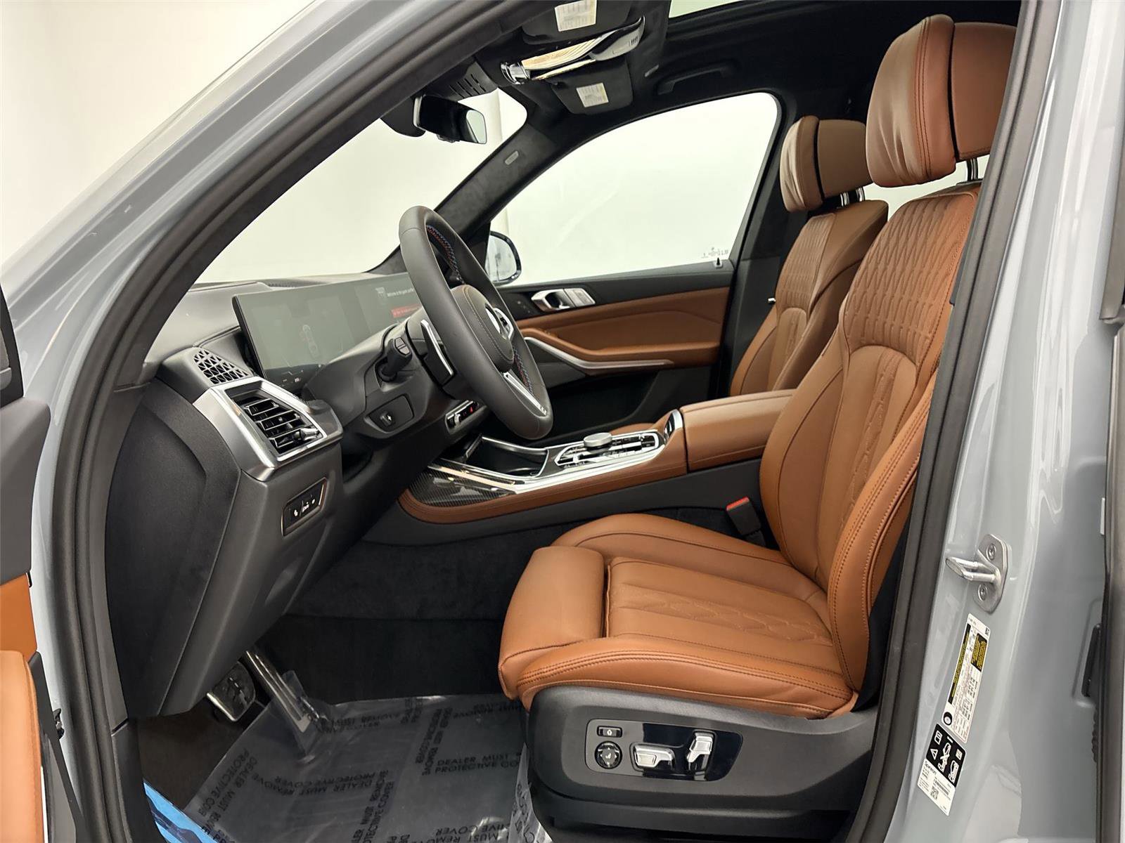 New 2026 BMW X7 M60i image 25