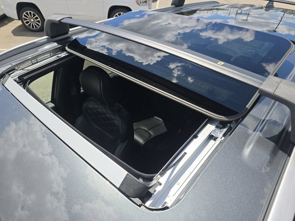 Used 2020 Hyundai Palisade Limited AWD/4WD image 3