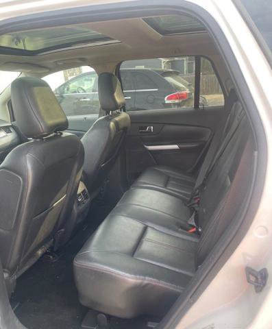 Used 2011 Ford Edge Limited w/ 301A Rapid Spec Order Code AWD/4WD image 8
