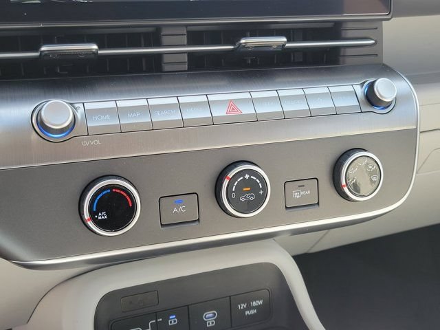 Used 2026 Hyundai Kona SE FWD image 25