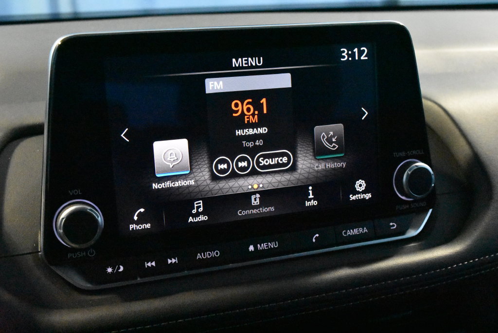 Used 2026 Nissan Rogue S AWD/4WD image 10