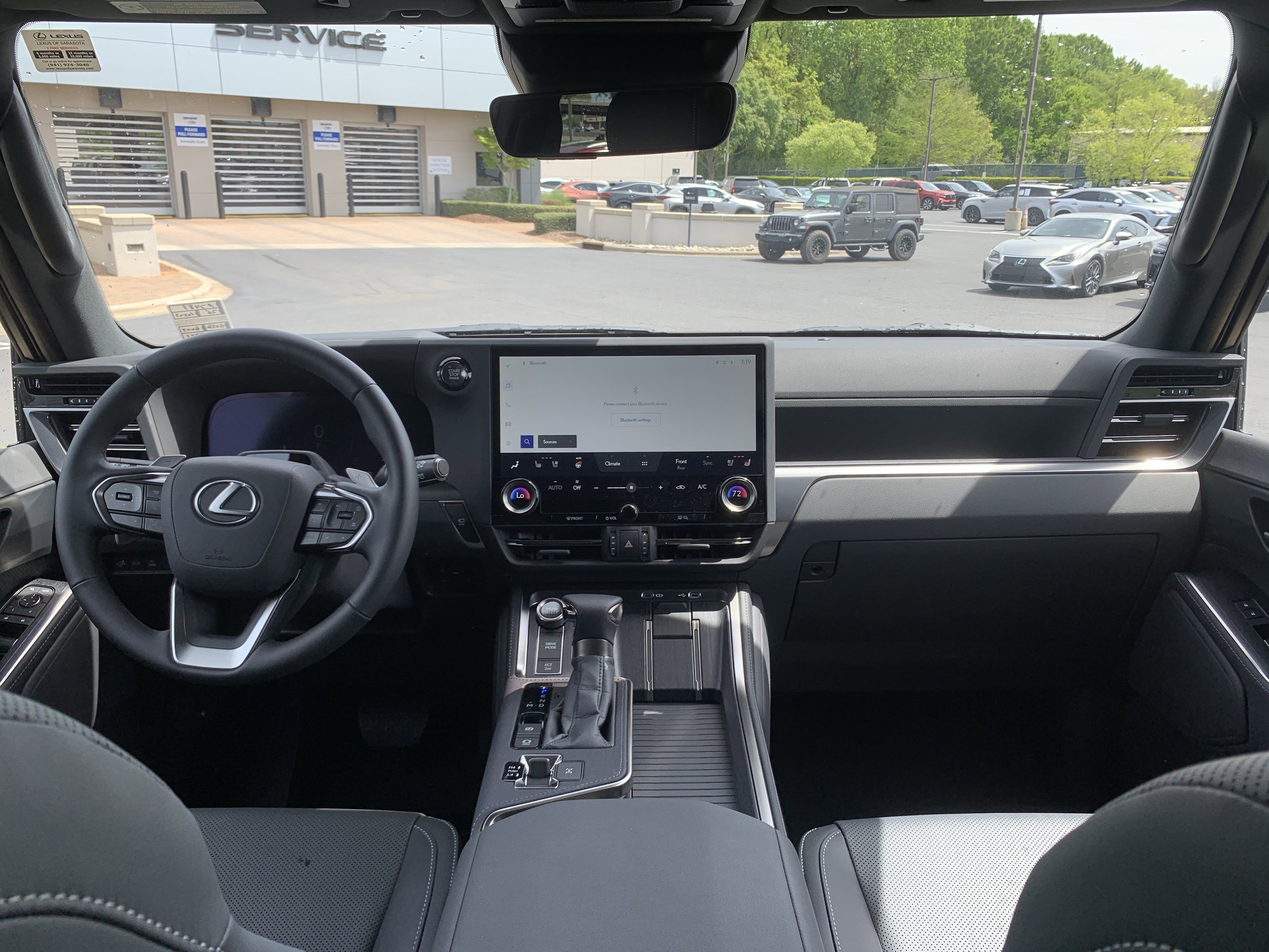 Certified 2026 Lexus GX 550 w/ Accessory Package (ZB) image 30