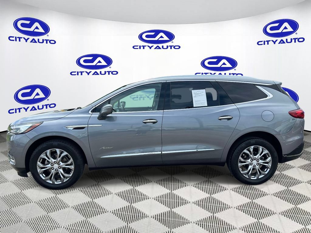 Used 2019 Buick Enclave Avenir w/ Avenir Technology Package FWD image 6