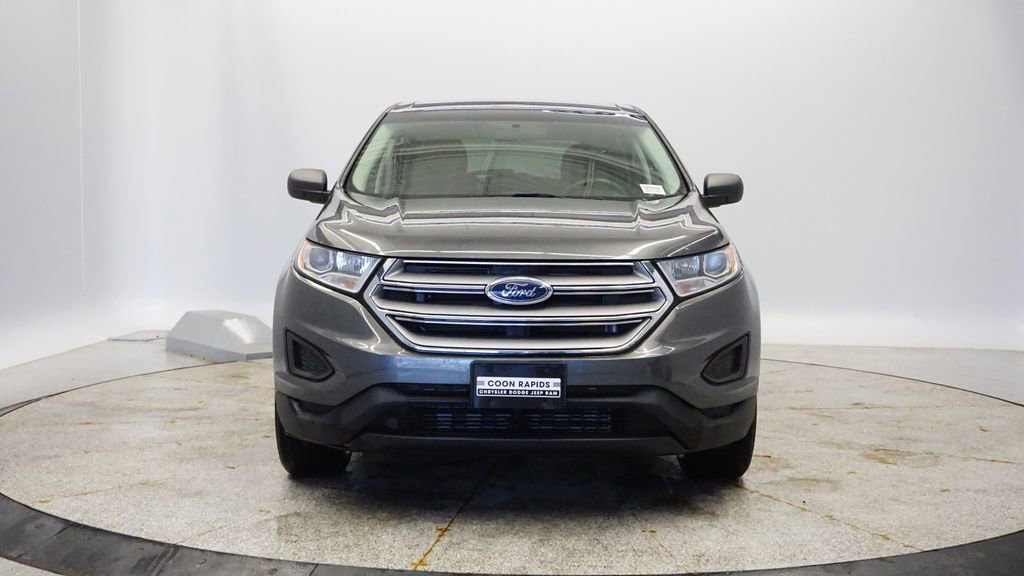 Used 2018 Ford Edge SE image 11