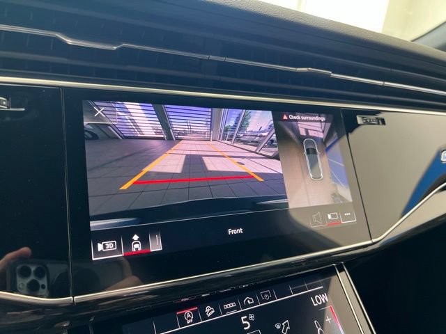 Used 2021 Audi Q7 3.0T Premium AWD/4WD image 31
