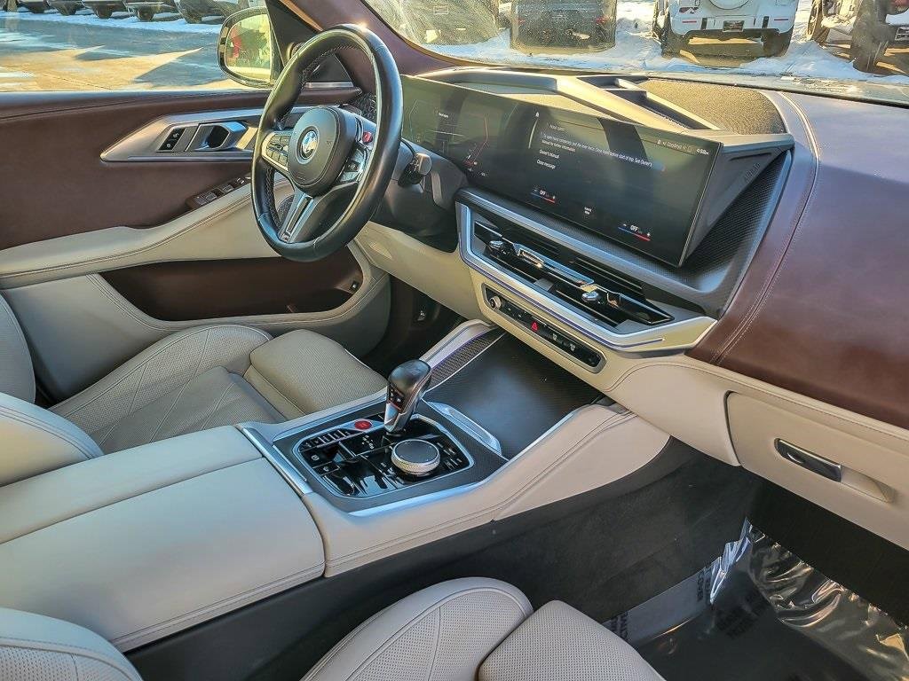 Used 2023 BMW XM image 23