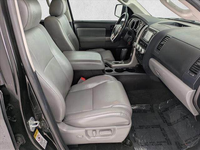 Used 2014 Toyota Sequoia SR5 w/ Premium Package AWD/4WD image 21