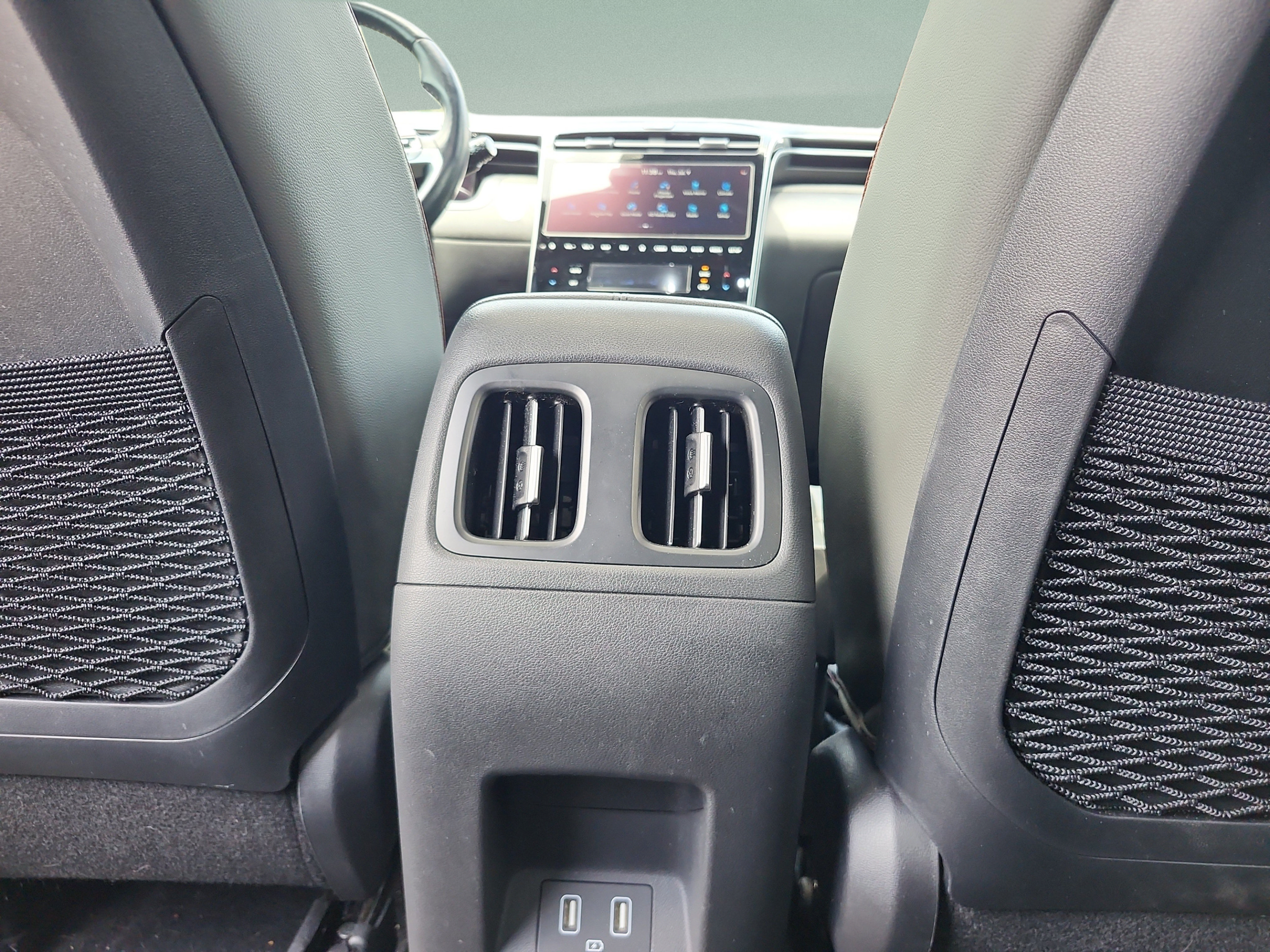 Certified 2023 Hyundai Santa Cruz Limited AWD/4WD image 19