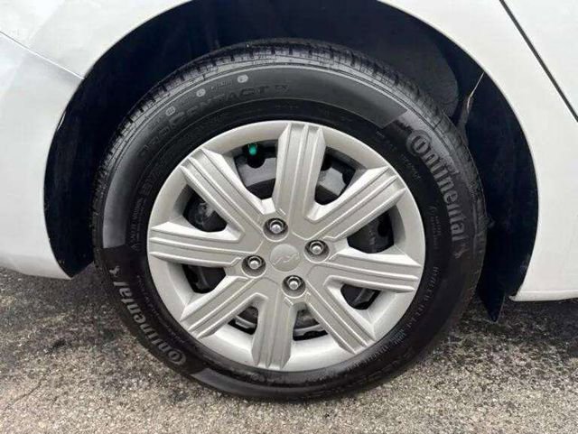Used 2023 Kia Rio LX FWD image 10