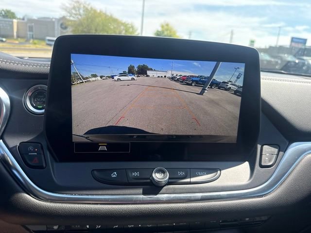 Used 2025 Chevrolet Blazer LT FWD image 28