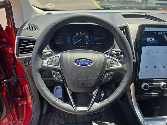 Certified 2024 Ford Edge SEL w/ Convenience Package AWD/4WD image 17