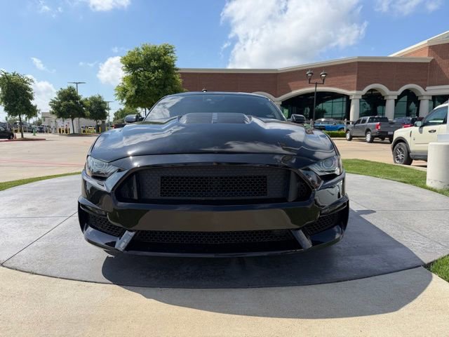 Used 2019 Ford Mustang GT Premium w/ Equipment Group 401A image 2