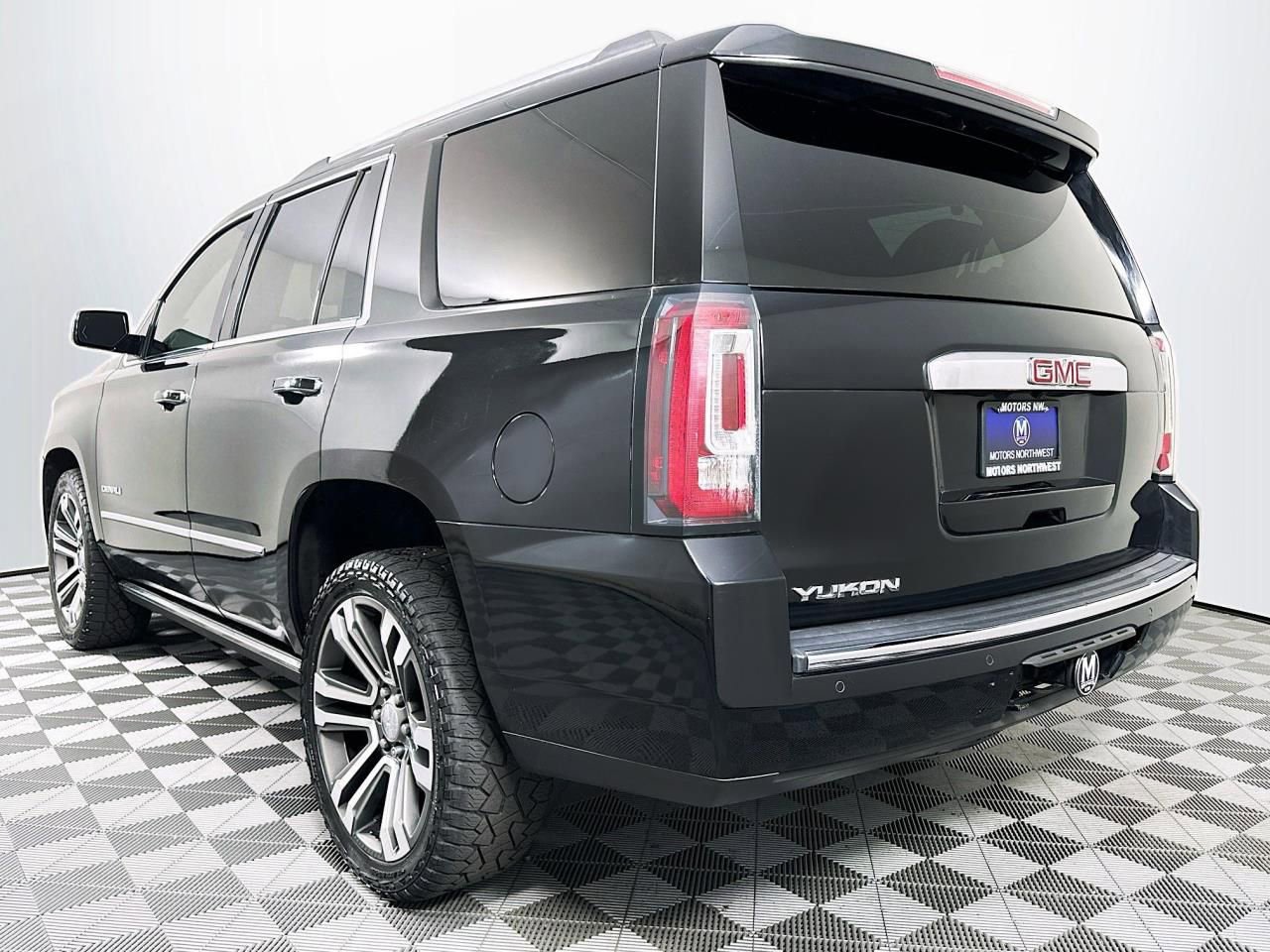 Used 2019 GMC Yukon Denali image 9