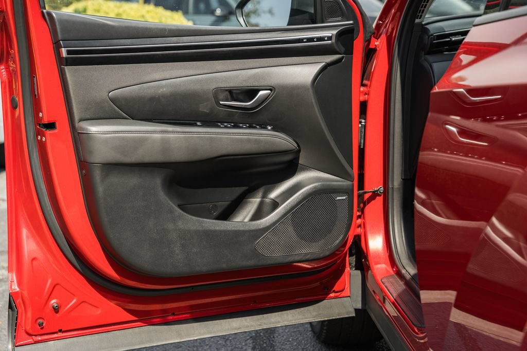 Used 2022 Hyundai Tucson Limited AWD/4WD image 36