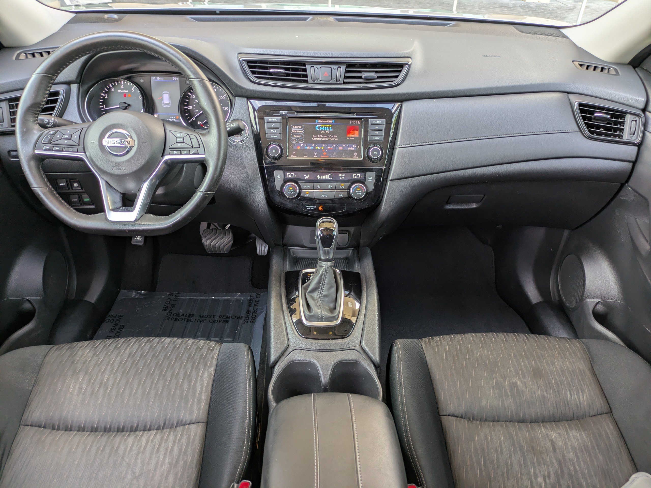 Used 2018 Nissan Rogue SV FWD image 14