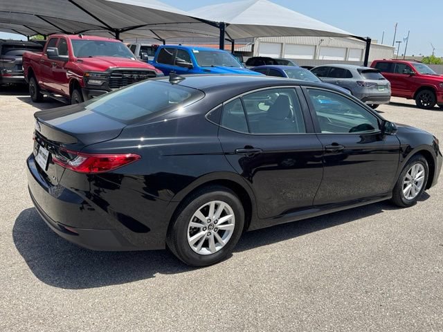 Used 2026 Toyota Camry LE FWD image 6