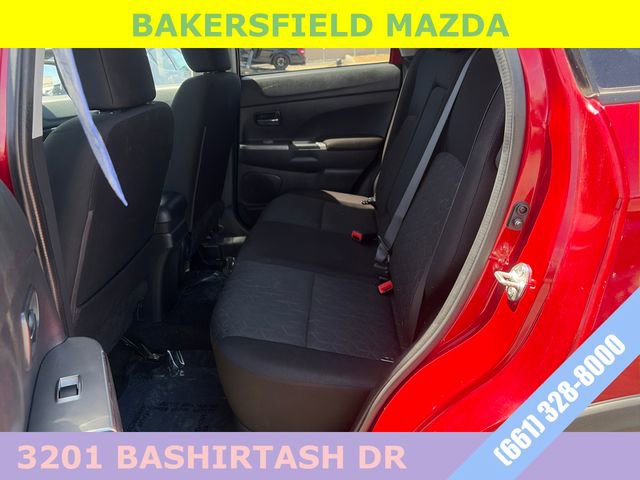 Used 2020 Mitsubishi Outlander Sport SE AWD/4WD image 23