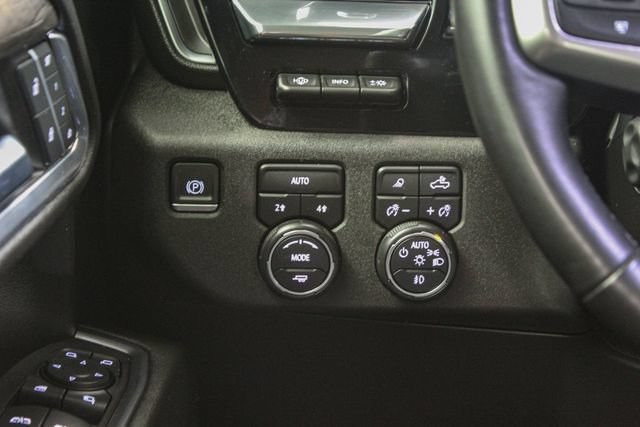Certified 2023 Chevrolet Silverado 1500 LTZ w/ Technology Package AWD/4WD image 25