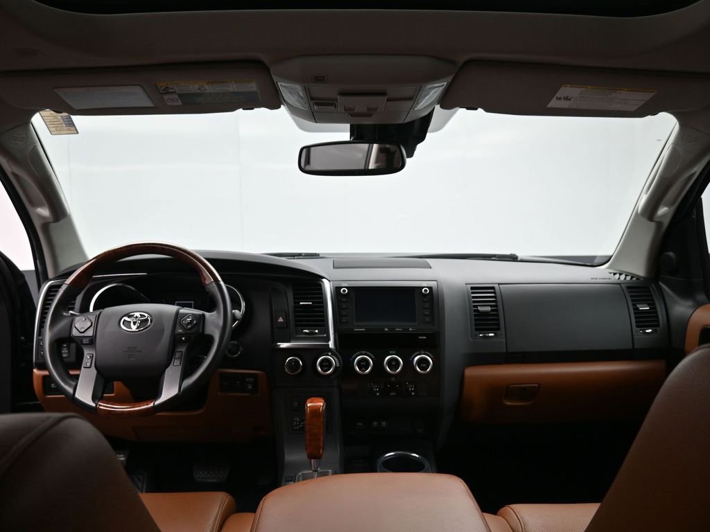 Certified 2021 Toyota Sequoia Platinum AWD/4WD image 34