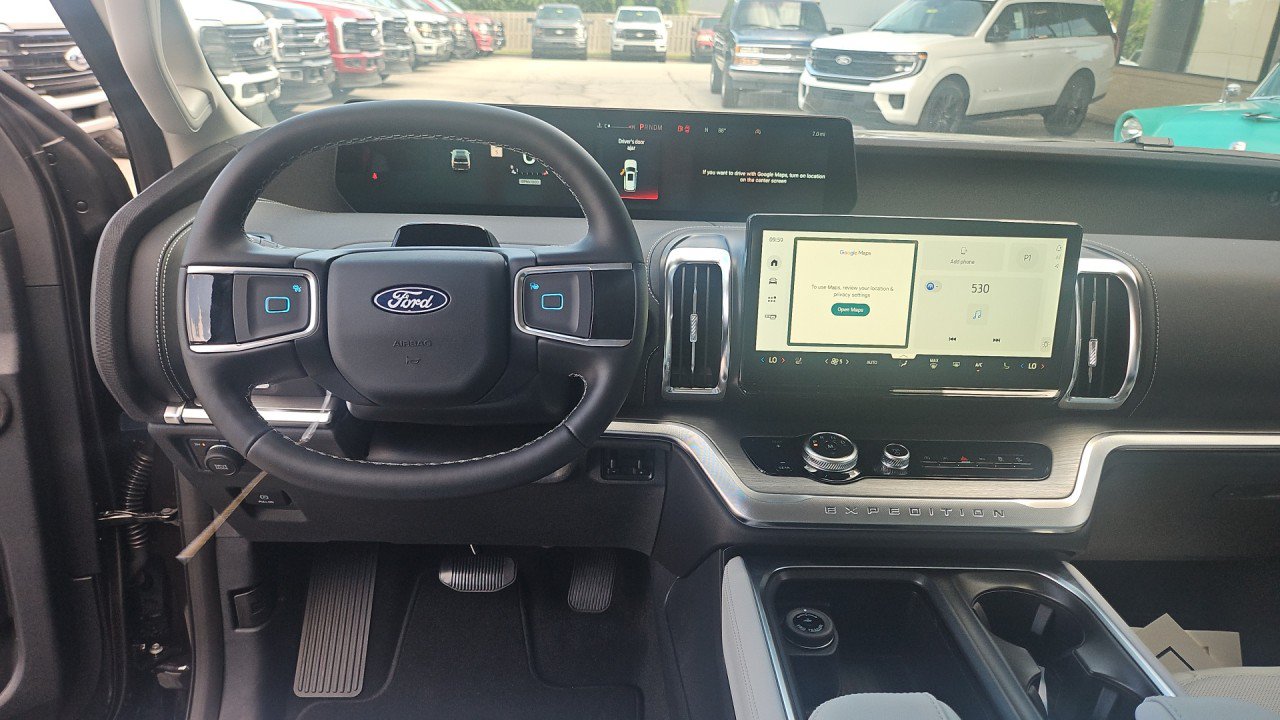 New 2027 Ford Expedition Max Platinum AWD/4WD image 16