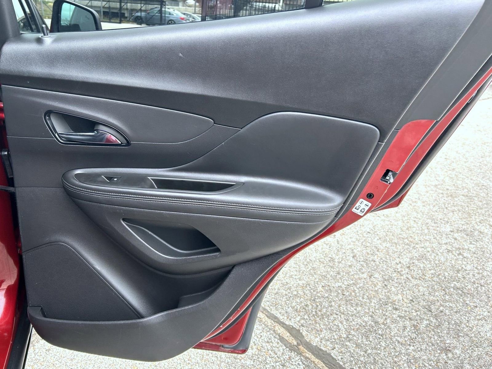 Certified 2022 Buick Encore Preferred w/ Safety Package image 18