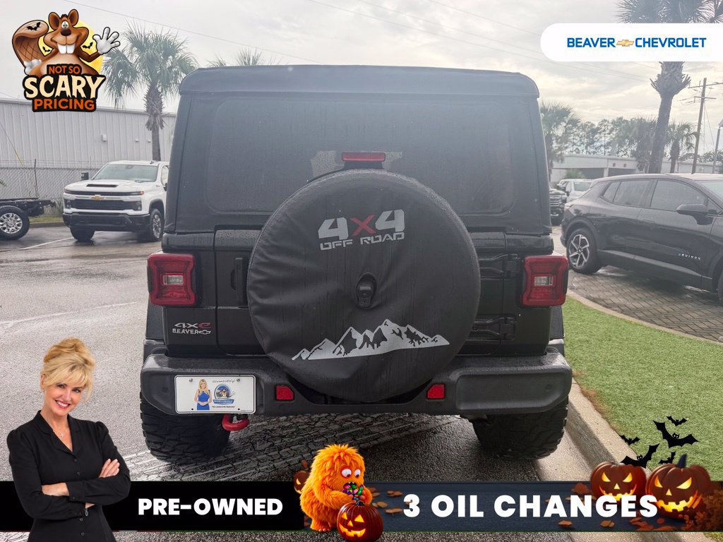 Used 2022 Jeep Wrangler Unlimited Sahara w/ Safety Group AWD/4WD image 5