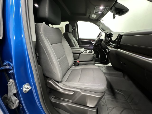 Certified 2022 Chevrolet Silverado 1500 LT w/ Protection Package AWD/4WD image 27