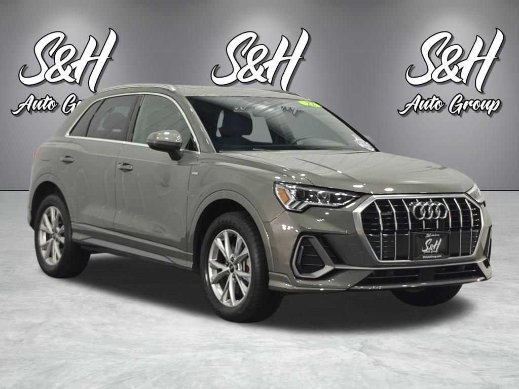 Used 2022 Audi Q3 2.0T Premium Plus AWD/4WD image 2