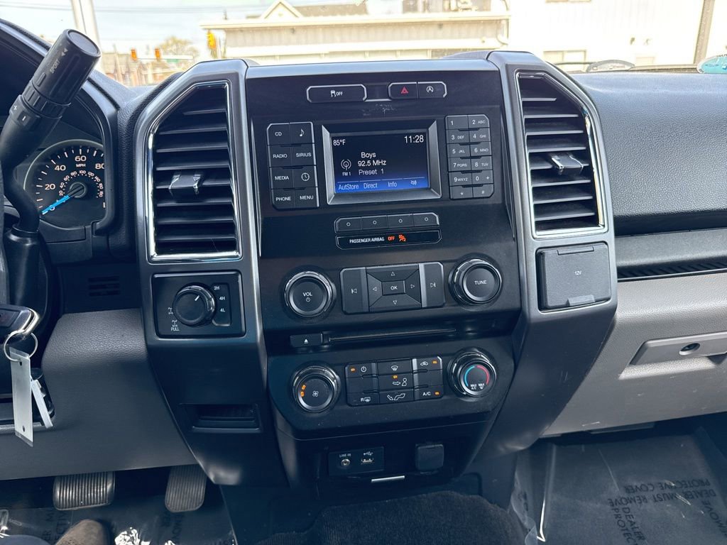 Used 2015 Ford F150 XLT w/ Equipment Group 301A Mid AWD/4WD image 21