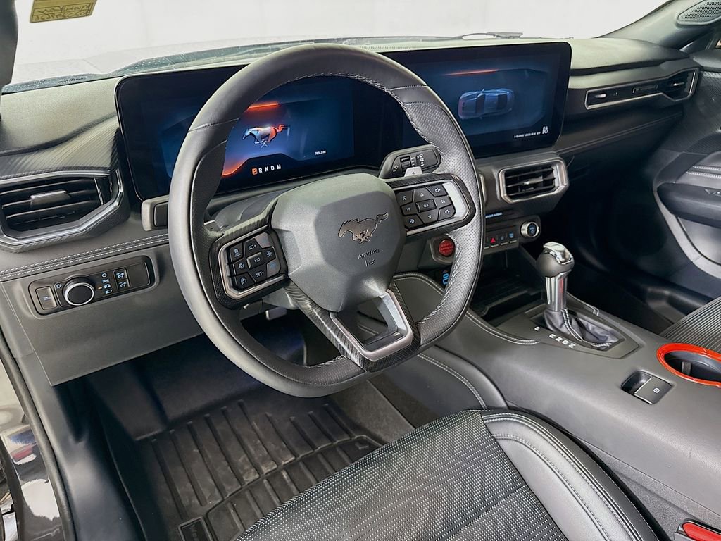 Used 2024 Ford Mustang GT Premium image 9