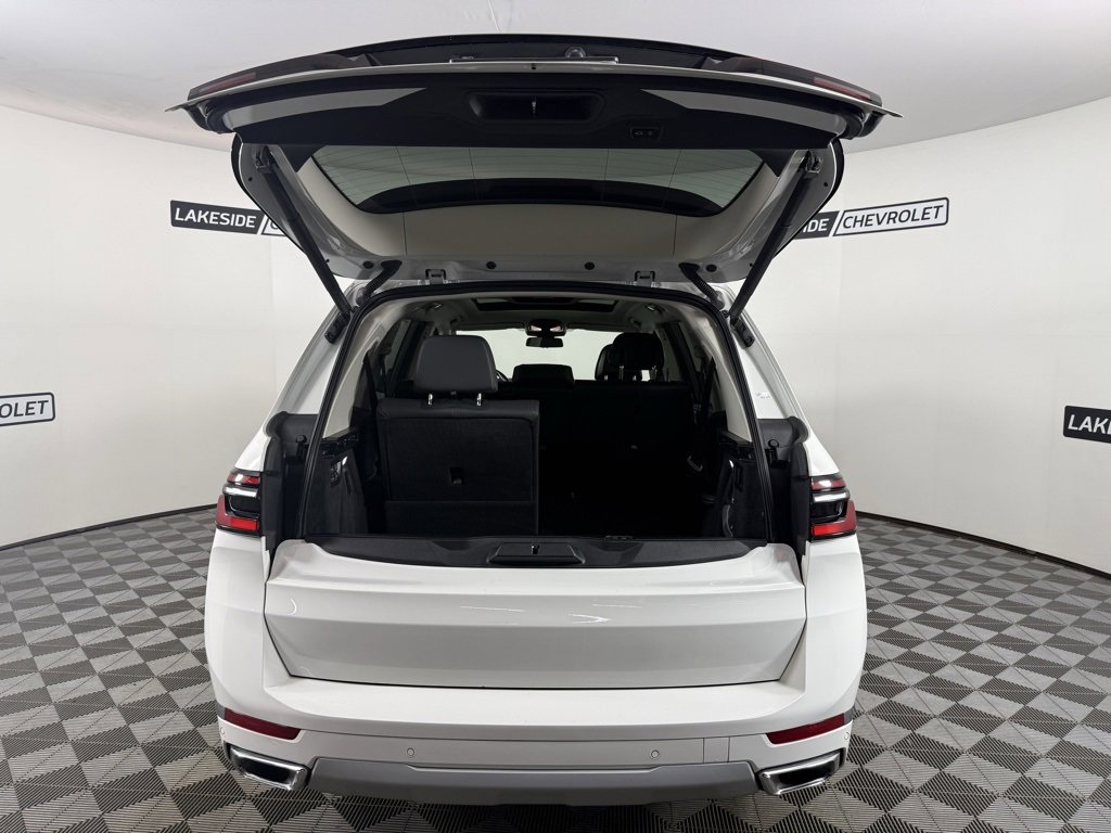 Used 2025 BMW X7 xDrive40i image 10