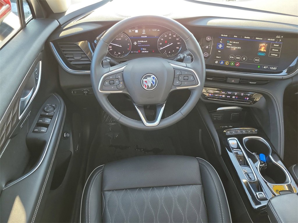 Used 2022 Buick Envision Avenir w/ Technology Package II image 14