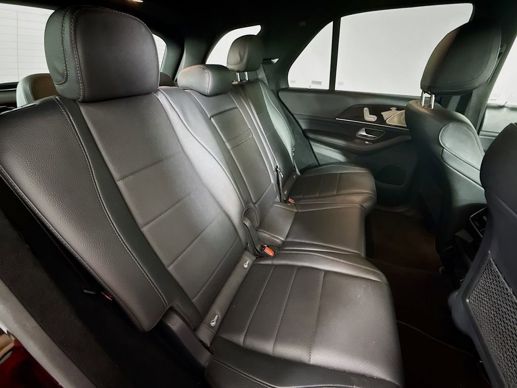 Used 2024 Mercedes-Benz GLE 350 4MATIC w/ 3rd Row Seat Package image 30