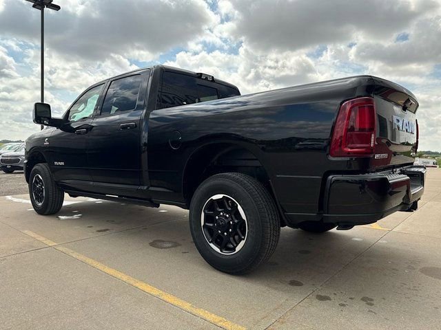 Used 2025 RAM 3500 Laramie image 7