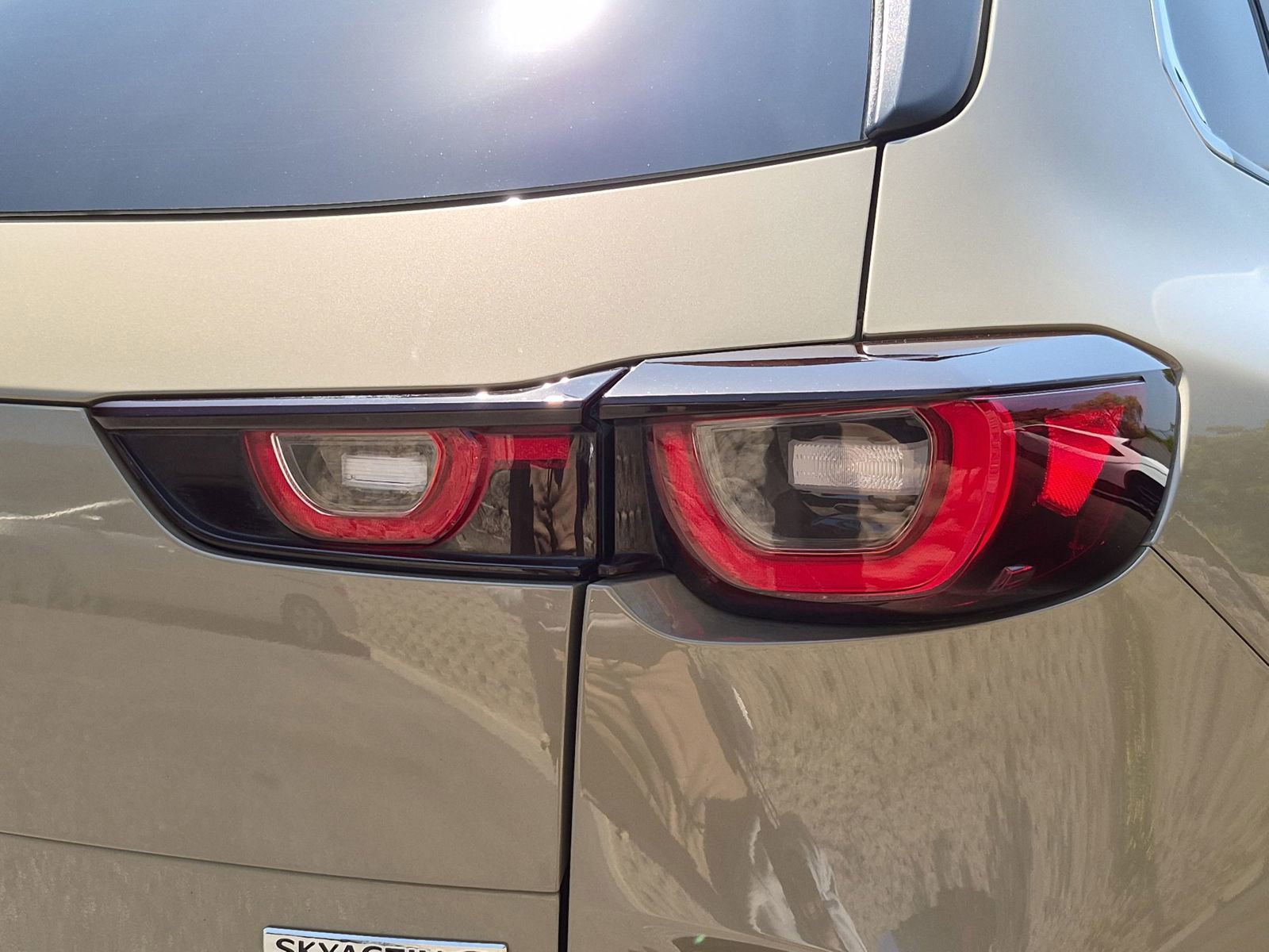 Used 2024 MAZDA CX-50 Meridian Edition w/ Apex Package AWD/4WD image 11