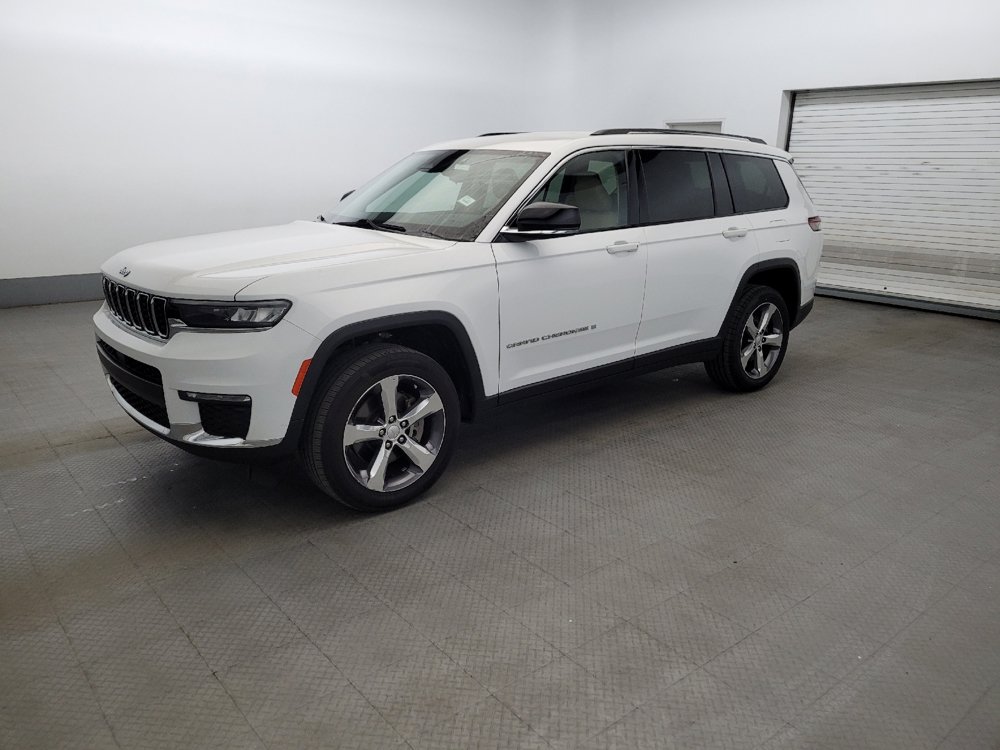 Used 2021 Jeep Grand Cherokee L Limited RWD image 2