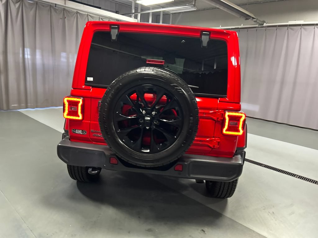Used 2025 Jeep Wrangler Unlimited Sahara w/ Safety Group AWD/4WD image 6