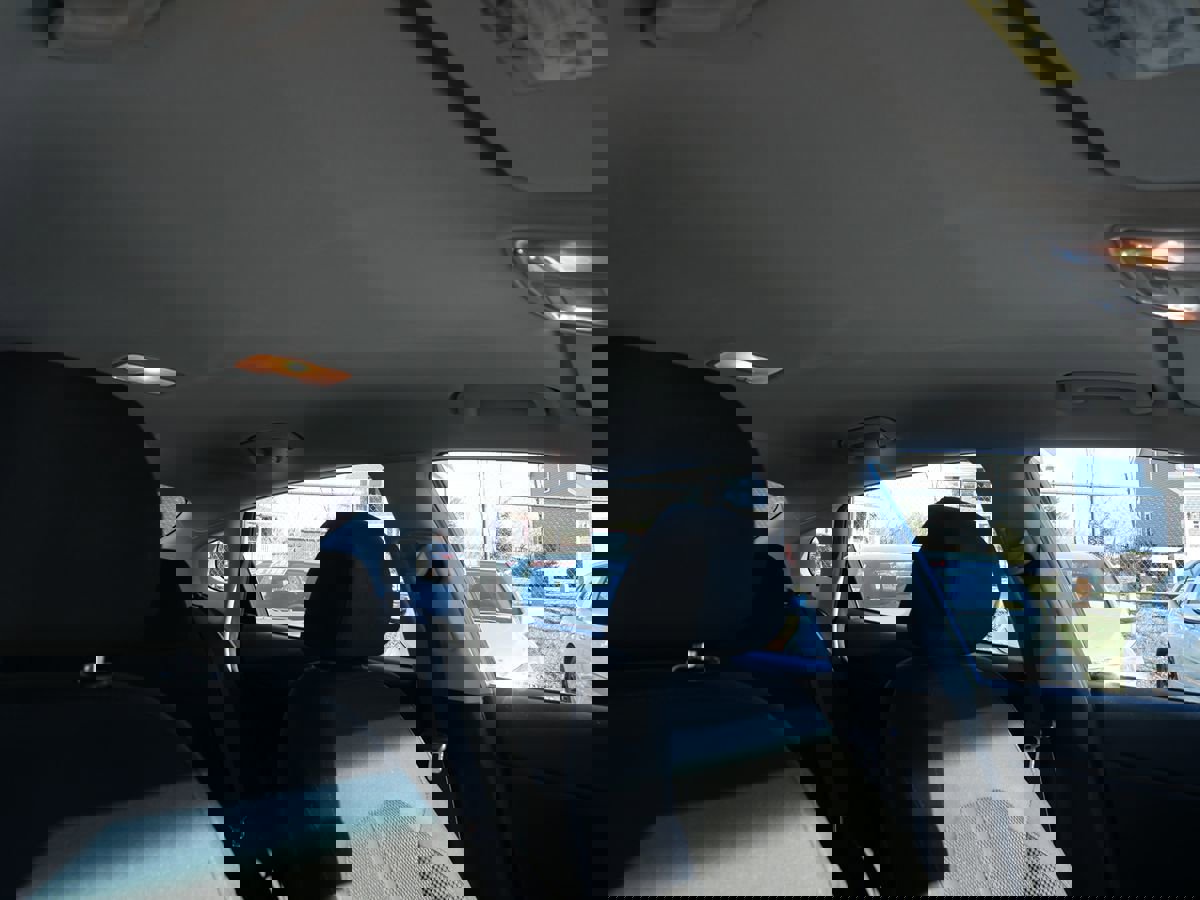 Used 2019 Kia Optima LX image 18