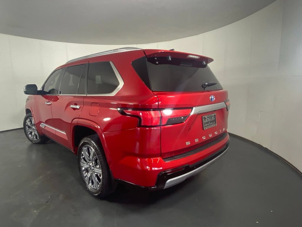 Used 2024 Toyota Sequoia Capstone AWD/4WD image 9