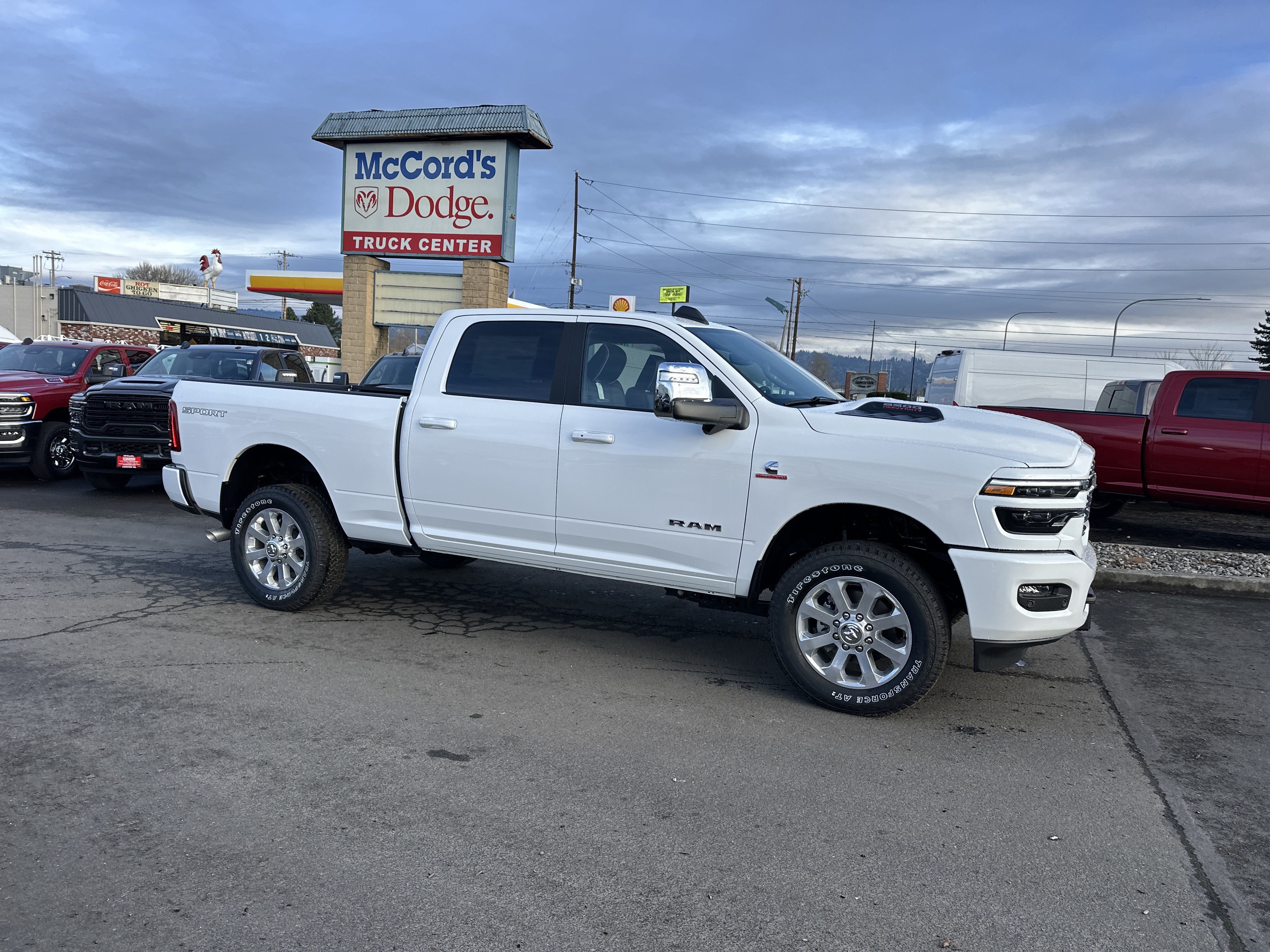 New 2026 RAM 2500 Laramie w/ Sport Appearance Package AWD/4WD image 7