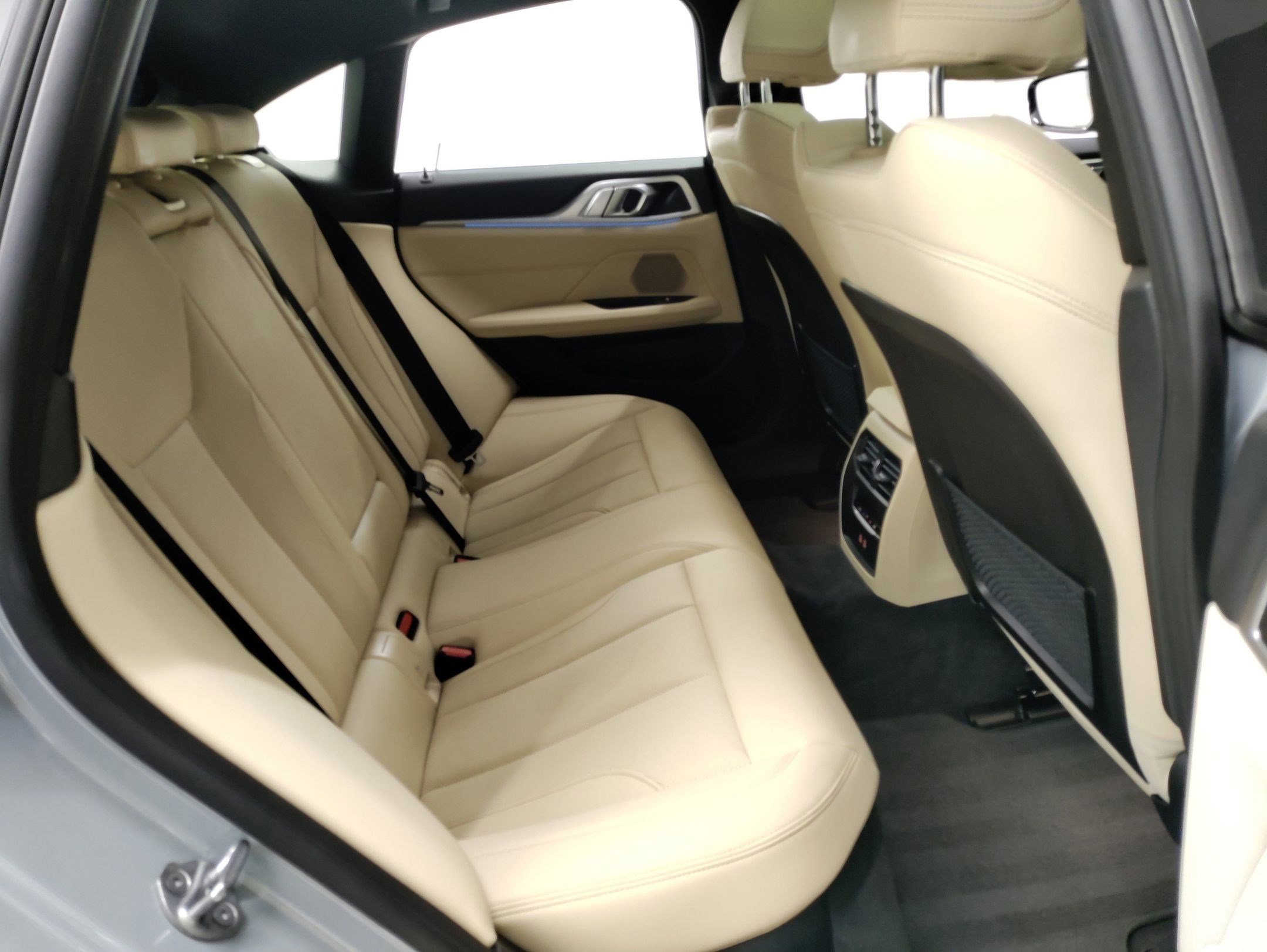 Certified 2023 BMW i4 eDrive40 w/ M Sport Package image 31