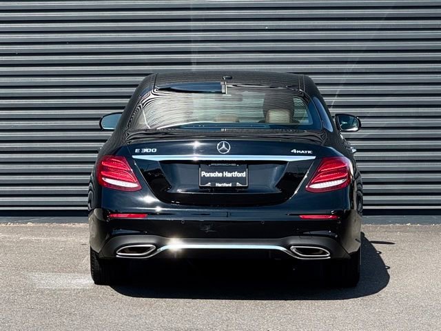 Used 2017 Mercedes-Benz E 300 4MATIC image 6
