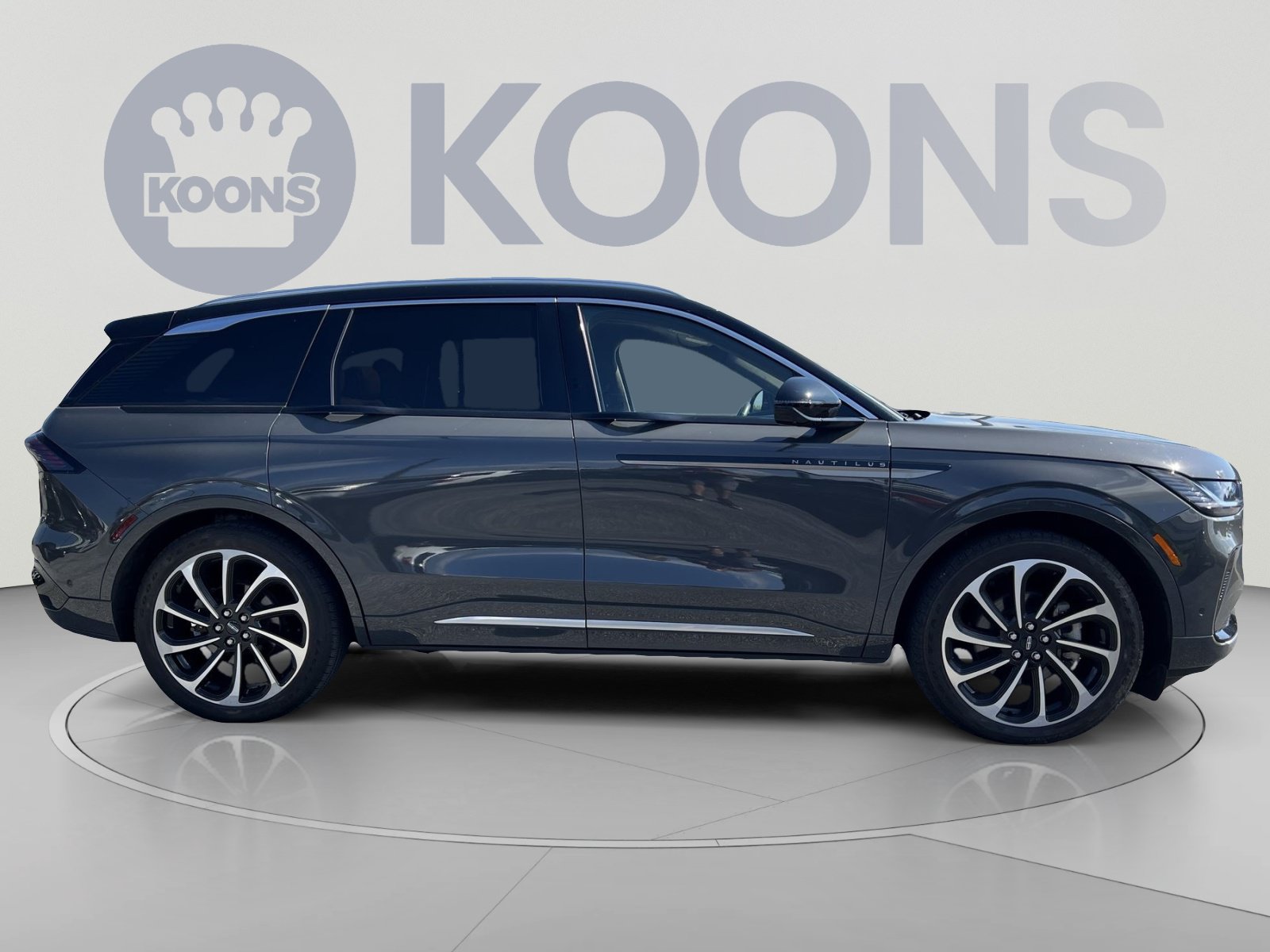 Used 2024 Lincoln Nautilus Black Label AWD/4WD image 8