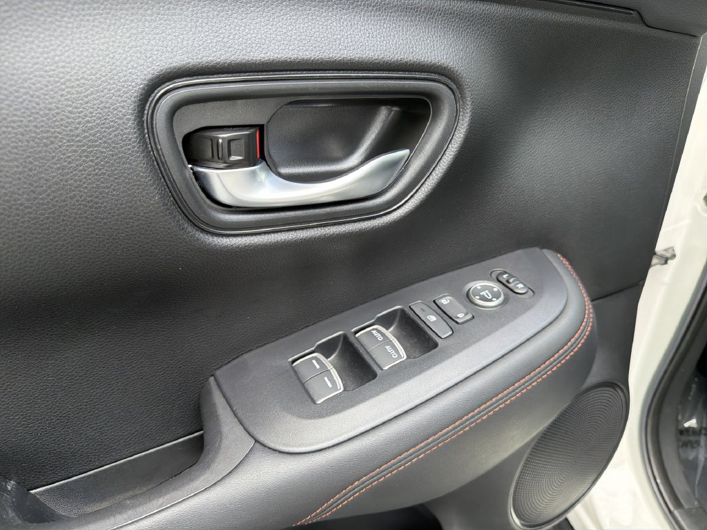 Certified 2024 Honda HR-V Sport image 36