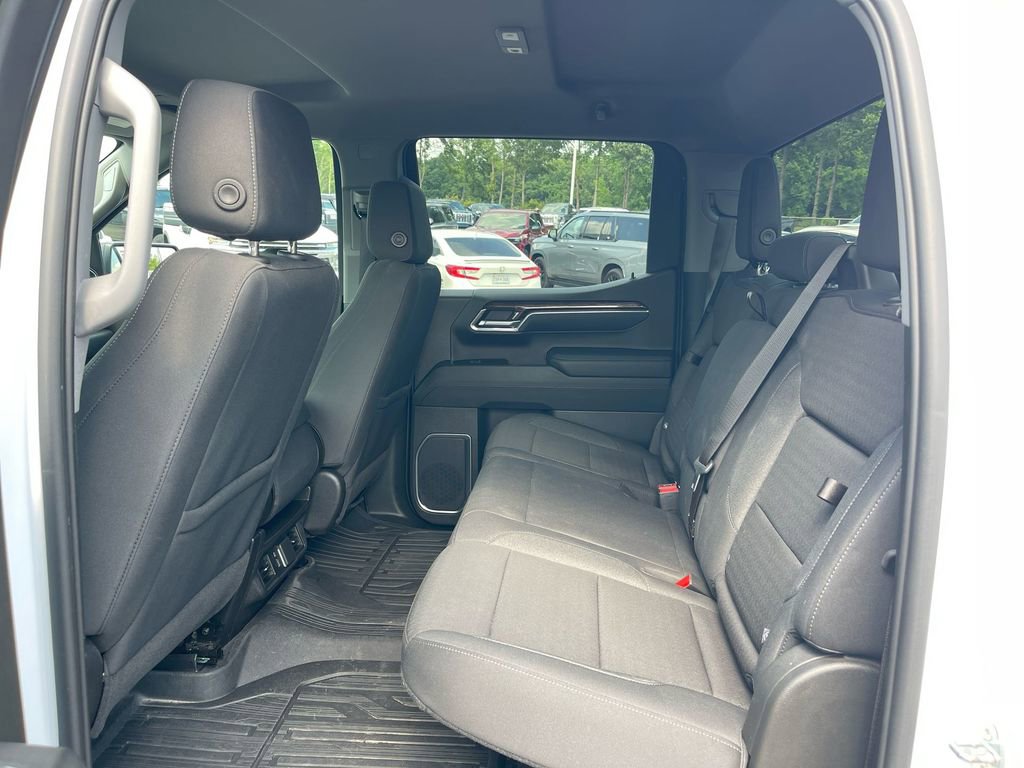 Used 2023 GMC Sierra 1500 Elevation image 11