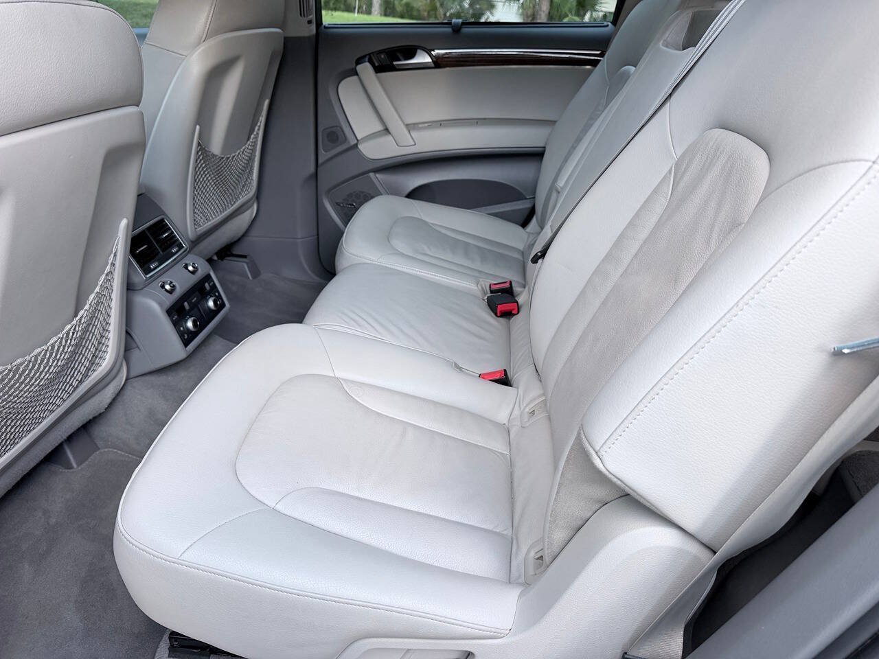 Used 2014 Audi Q7 TDI Premium Plus w/ Premium Plus Package AWD/4WD image 25