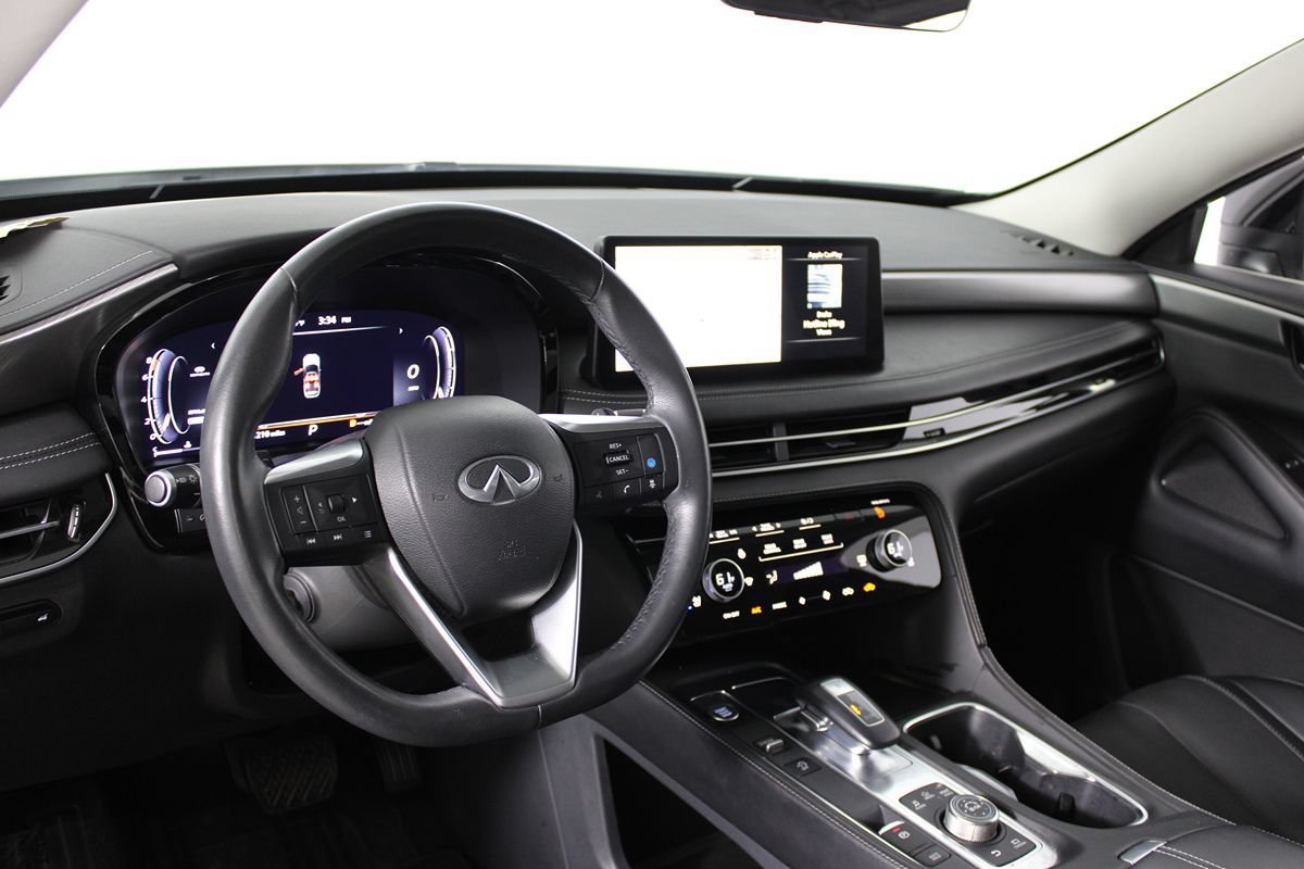 Used 2023 INFINITI QX60 Luxe w/ Cargo Package FWD image 12