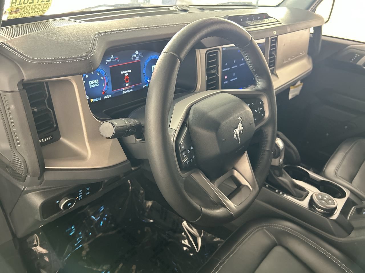Used 2025 Ford Bronco Outer Banks w/ Sasquatch Package AWD/4WD image 12